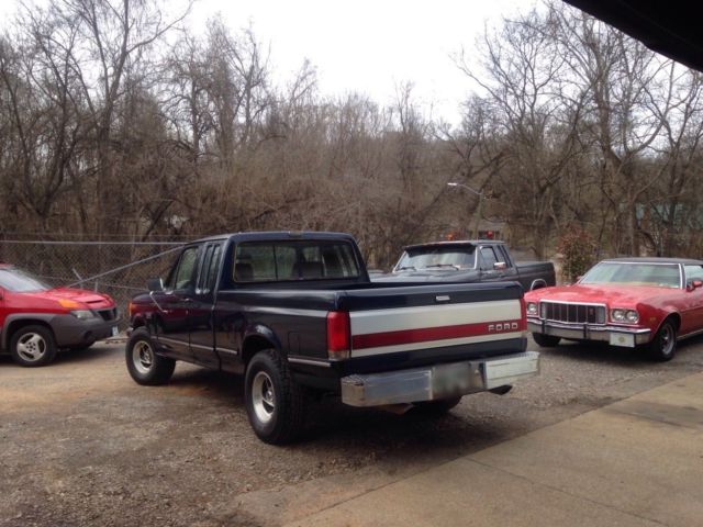 1988 Blue Ford F-150 Extended Cab Pickup