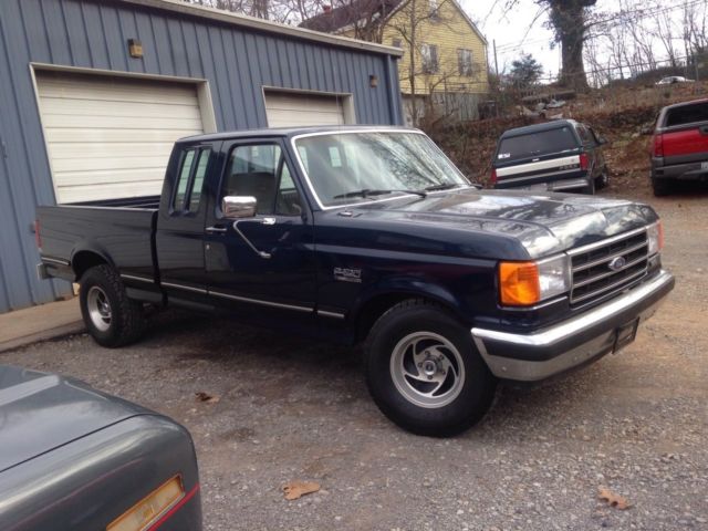 1988 Blue Ford F-150 Extended Cab Pickup