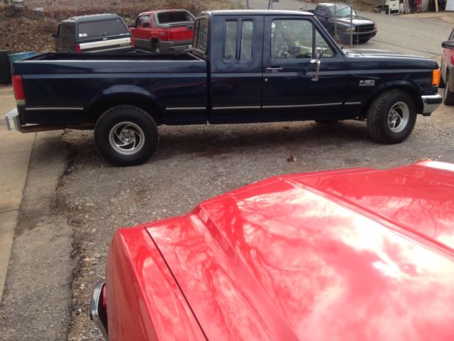 1988 Blue Ford F-150 Extended Cab Pickup