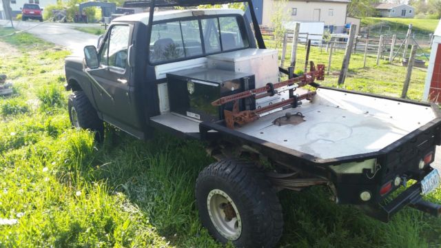 1992 White Ford F-350 Crew Cab Pickup