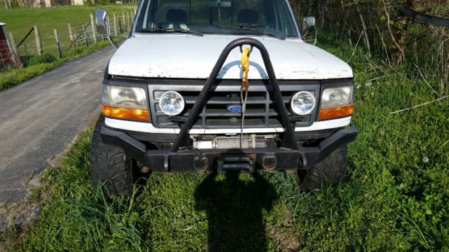 1992 White Ford F-350 Crew Cab Pickup