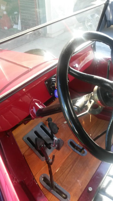 1924 Red/Black Ford Model T Standard Cab Pickup