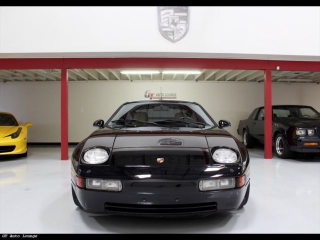 1993 Black Porsche 928 Hatchback