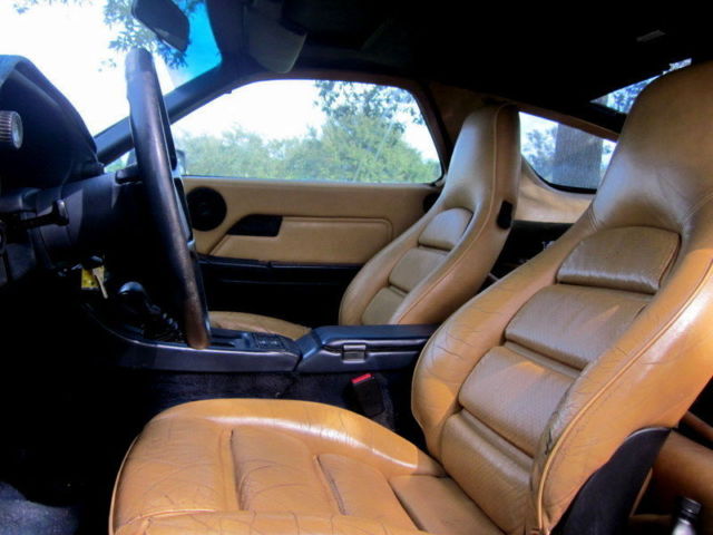 1986 Blue Porsche 928 HATCHBACK