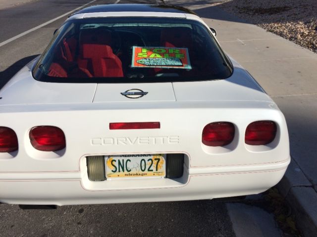 1993 White Chevrolet Corvette Coupe