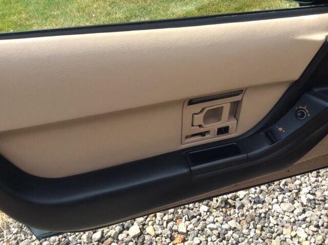 1993 Green Chevrolet Corvette