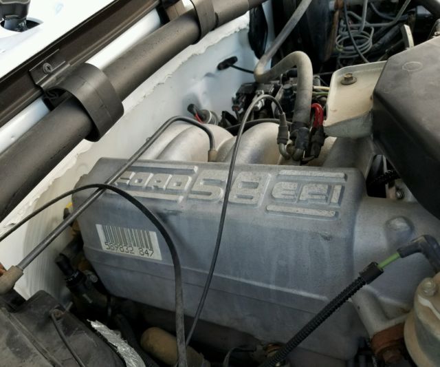 1993 White Ford F-150 Standard Cab Pickup