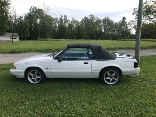 1993 White Ford Mustang Convertible