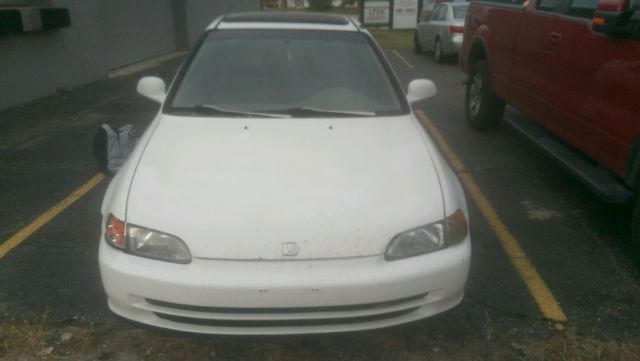 1993 White Honda Civic Sedan