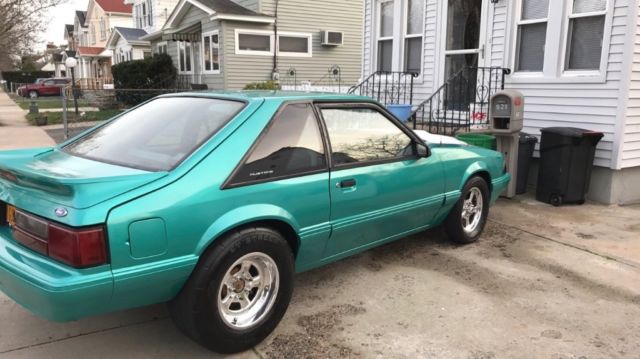 1993 Green Ford Mustang Hatchback