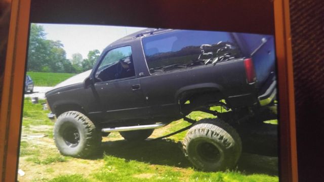 1993 Black Chevrolet Tahoe SUV