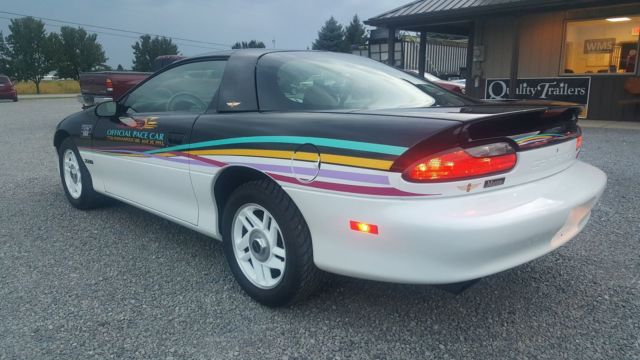 1993 White Chevrolet Camaro Hatchback