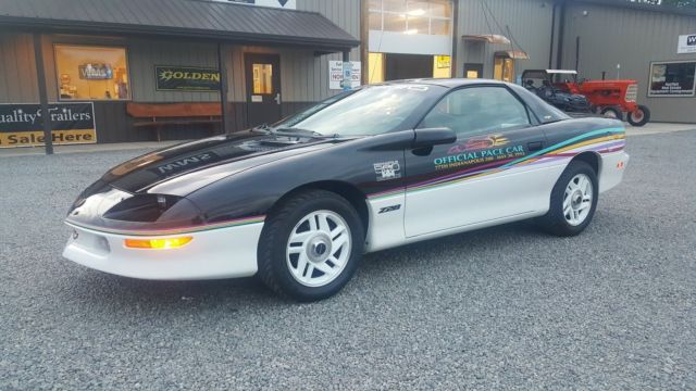 1993 White Chevrolet Camaro Hatchback