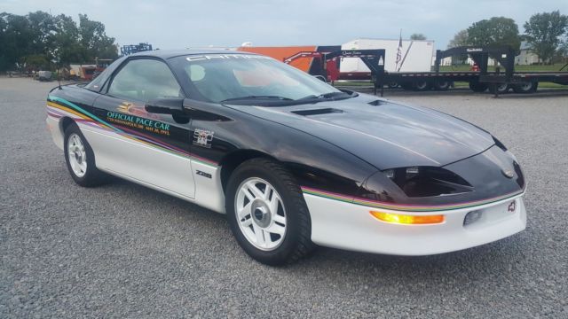 1993 White Chevrolet Camaro Hatchback