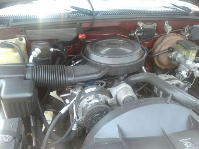 1994 Red Chevrolet C/K Pickup 1500 Standard Cab Pickup