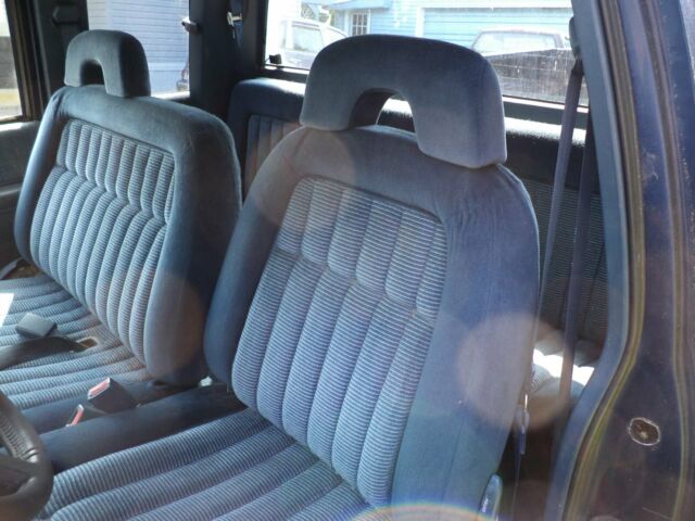 1994 Blue Chevrolet C/K Pickup 1500 Extended Cab Pickup