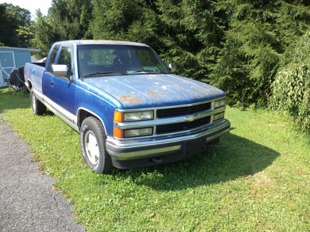 1994 Blue Chevrolet C/K Pickup 1500 Extended Cab Pickup
