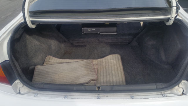 1994 White Honda EX Coupe