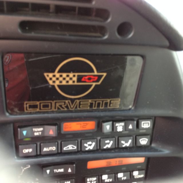 1994 White Chevrolet Corvette Coupe