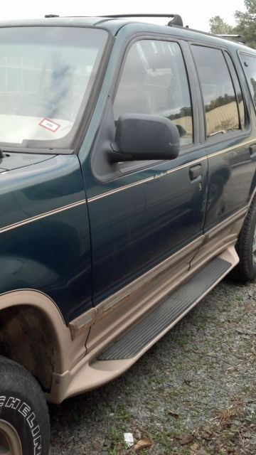 1994 Green Ford Explorer SUV