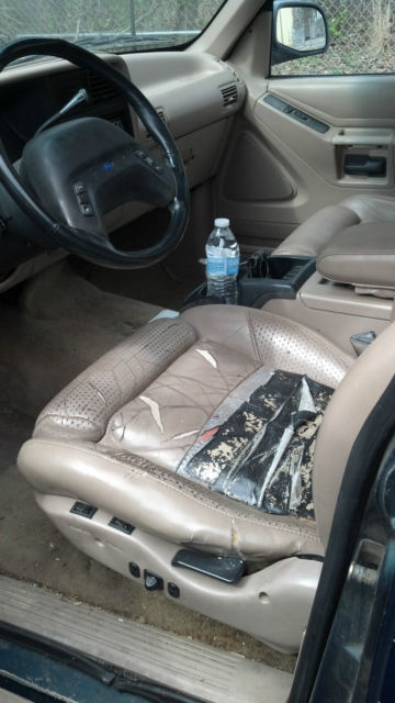 1994 Green Ford Explorer SUV