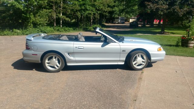 1994 SILVER Ford Mustang Convertible
