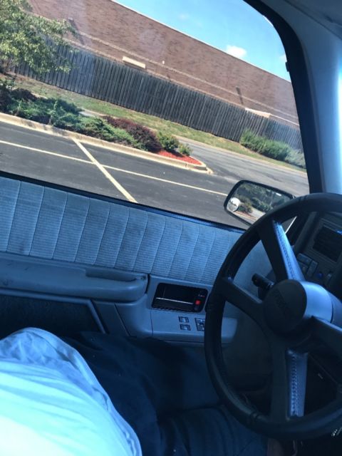 1994 Black GMC Yukon SUV