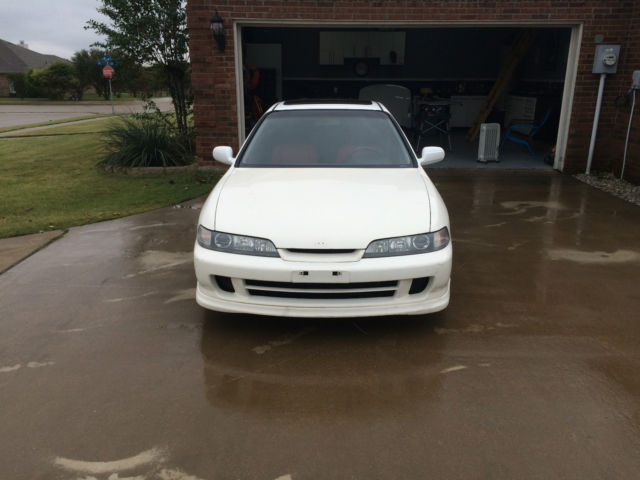 1994 White Acura Integra