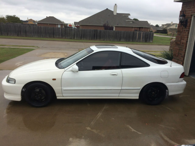 1994 White Acura Integra