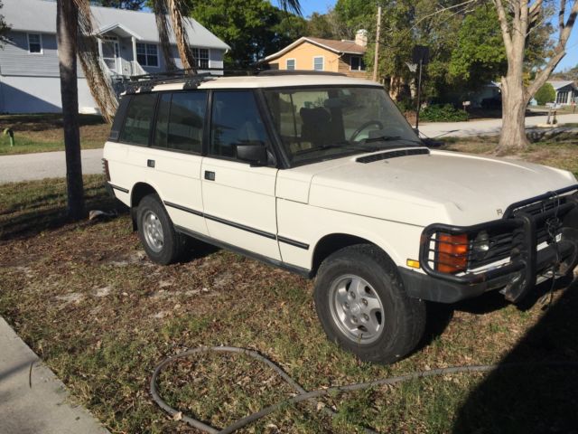 1994 White Land Rover Range Rover SUV