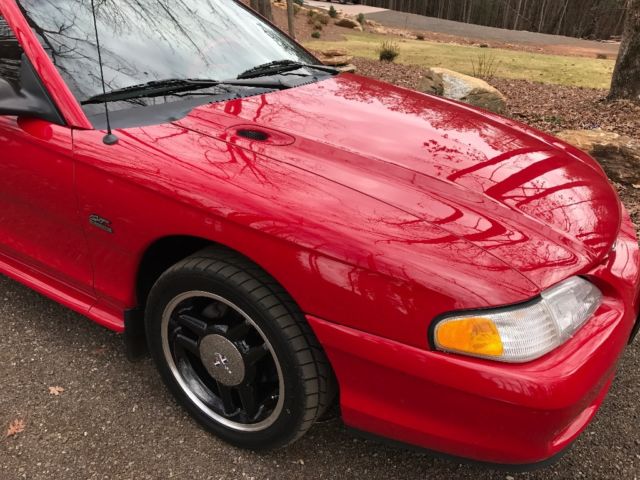 1994 Red Ford Mustang