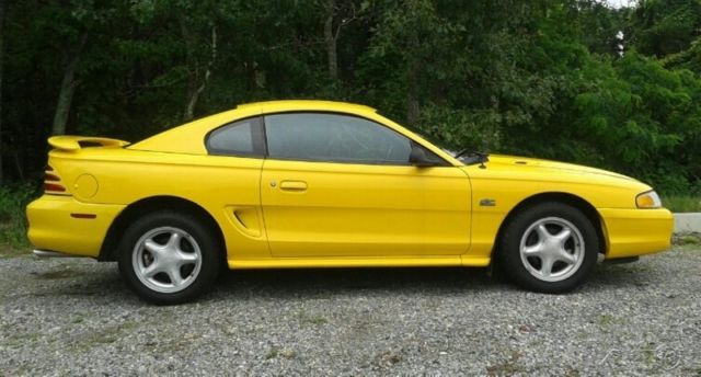 1994 Yellow Ford Mustang Coupe