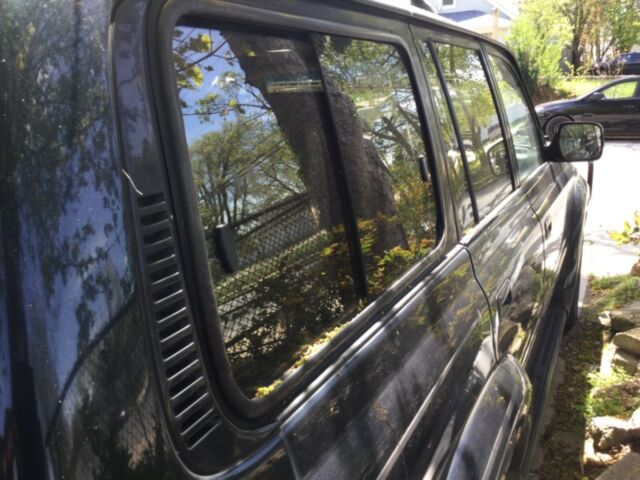 1994 Dark green Toyota Land Cruiser Truck