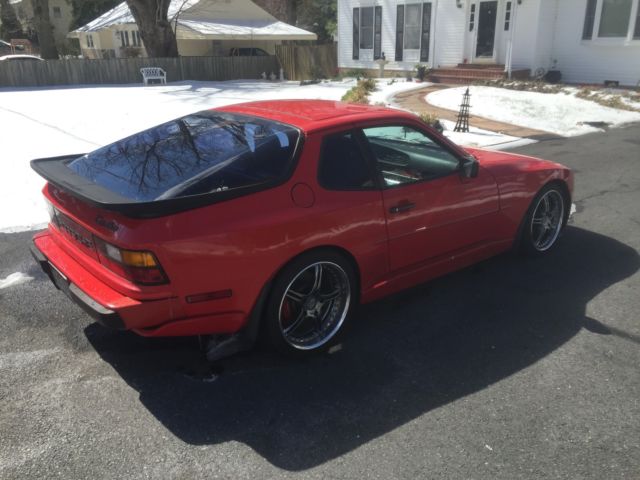 1986 Red Porsche 944 Coupe