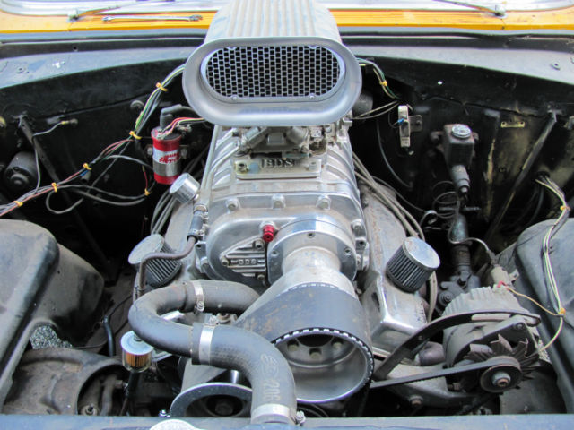 1955 Yellow Chevrolet Bel Air/150/210 Sedan