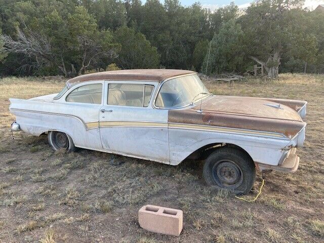 1957 Ford Fairlane Coupe