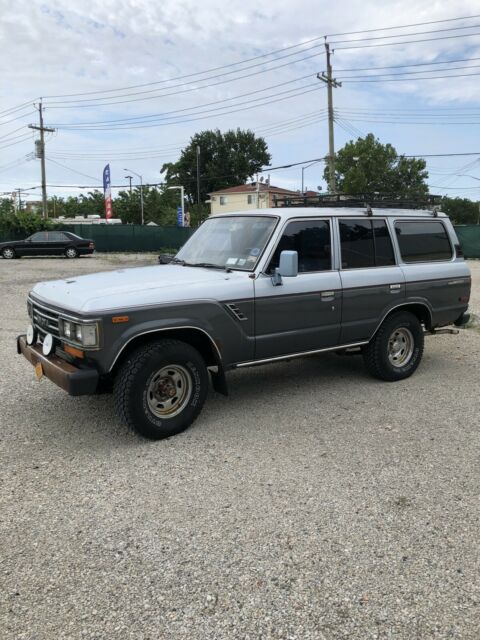 1988 Blue Toyota Land Cruiser SUV