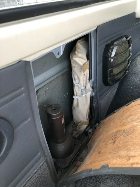 1988 Blue Toyota Land Cruiser SUV