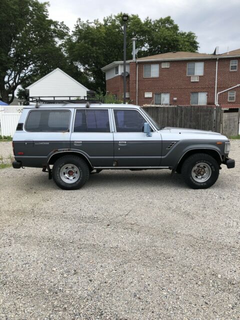 1988 Blue Toyota Land Cruiser SUV