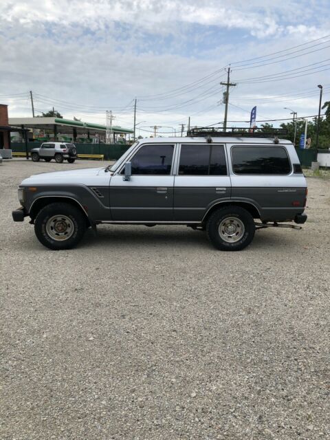 1988 Blue Toyota Land Cruiser SUV