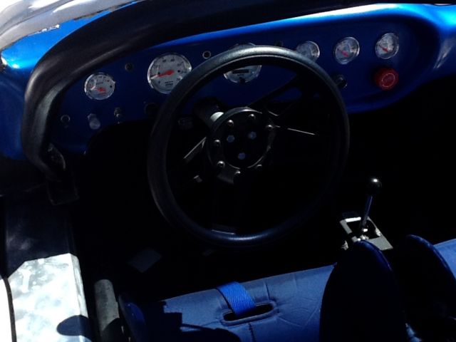 1966 White Ford GT 40 Replicia