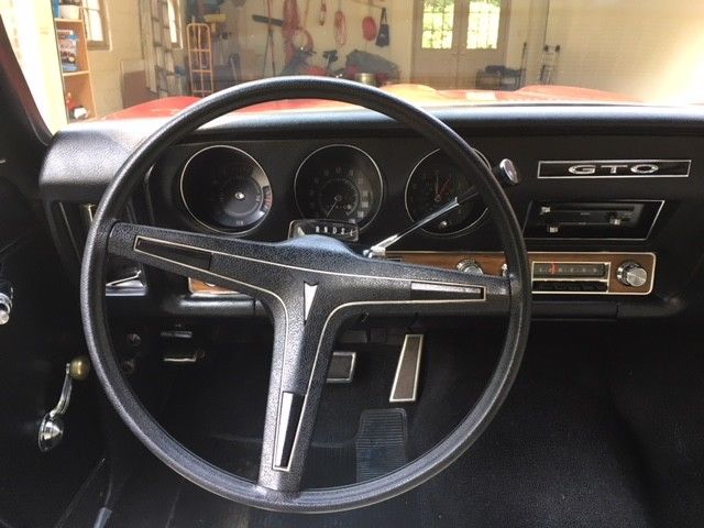 1969 Pontiac GTO coupe