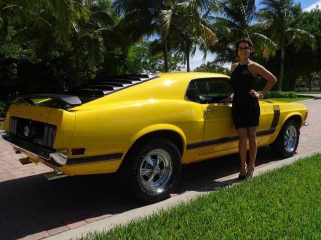 1970 Yellow Ford Mustang Coupe