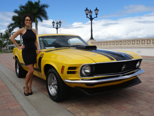 1970 Yellow Ford Mustang Coupe