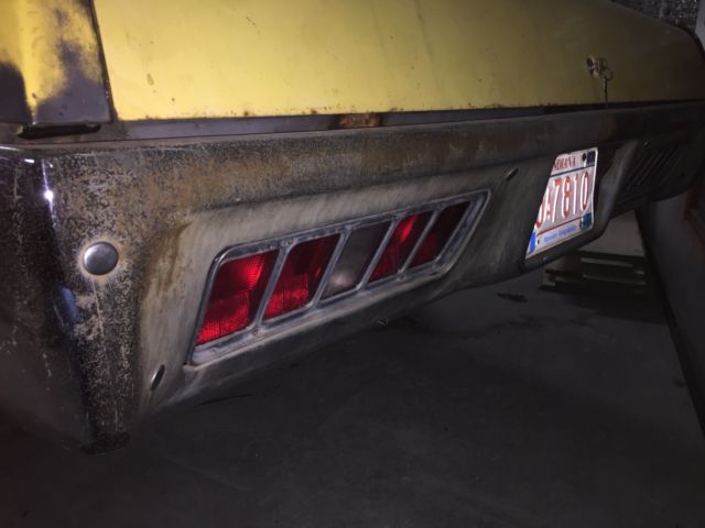 1971 Yellow Plymouth GTX