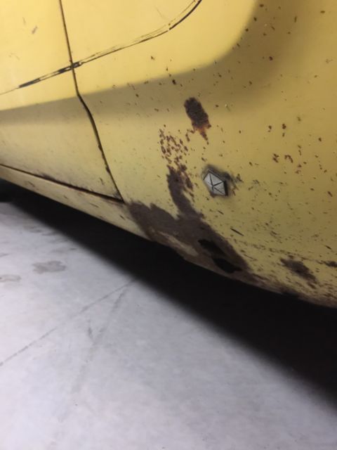 1971 Yellow Plymouth GTX