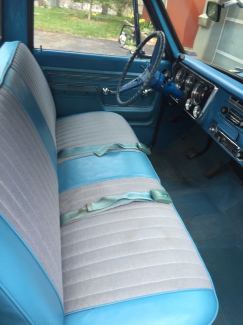 1972 blue with gray trim Chevrolet C-10 Full sized pickup