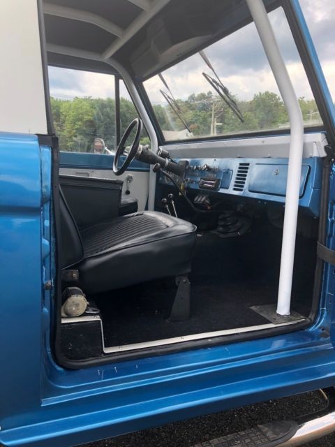 1974 Blue Ford Bronco