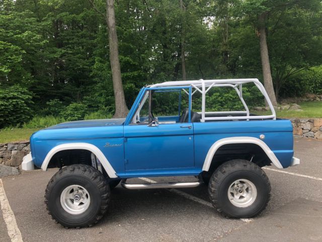 1974 Blue Ford Bronco