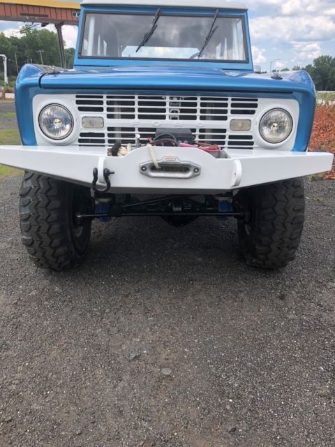 1974 Blue Ford Bronco